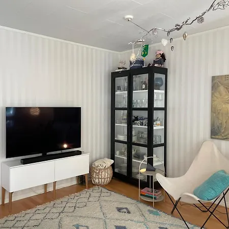Peaceful Laajasalo Apartment Helsinki